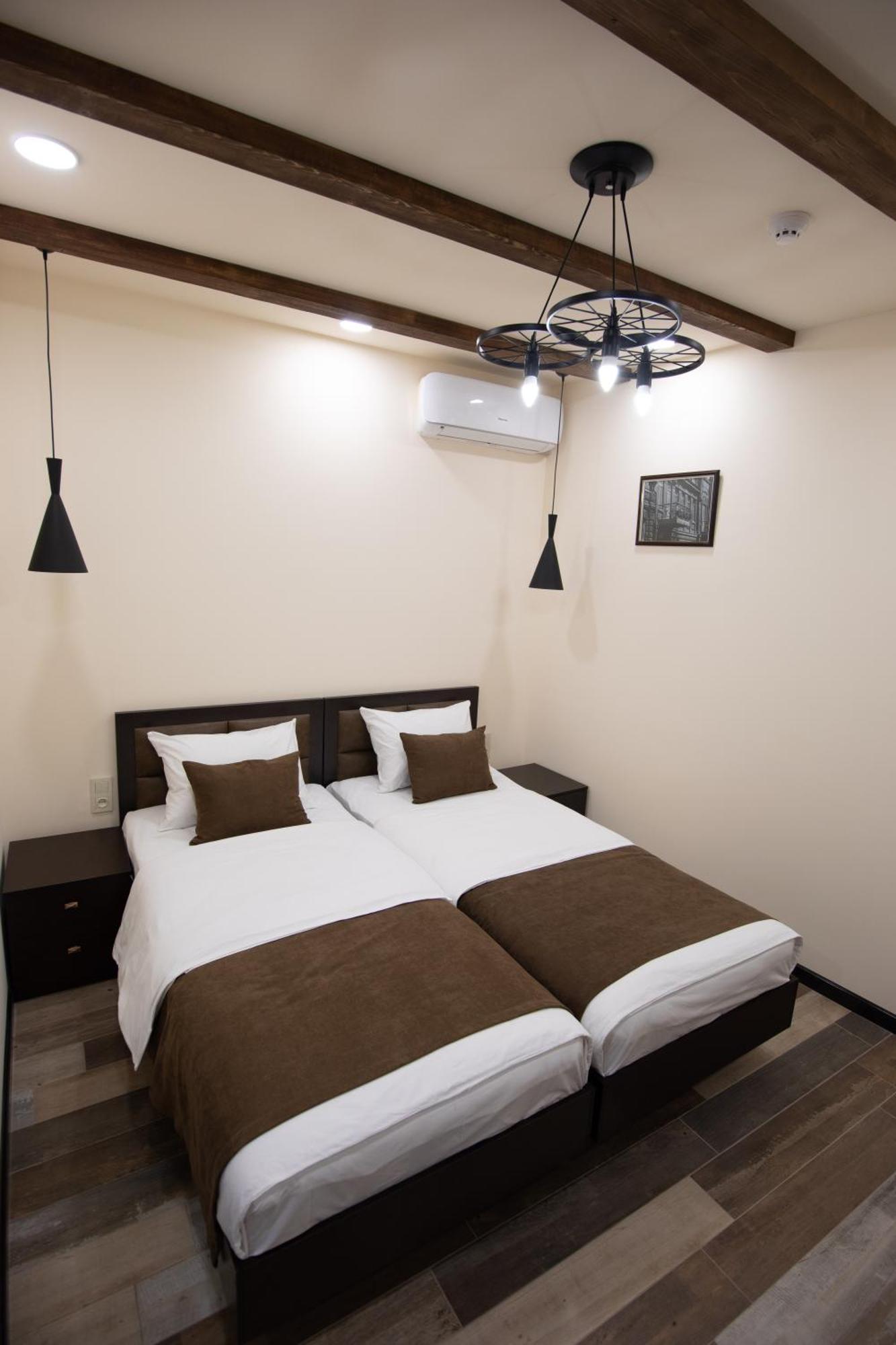 Boutique Living Hotel Ереван Екстериор снимка
